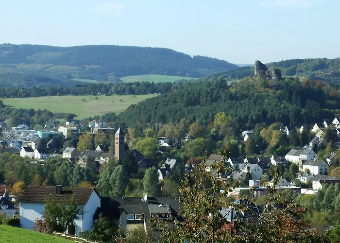 Dom wakacyjny In Eifel Near Forest And Mountains *